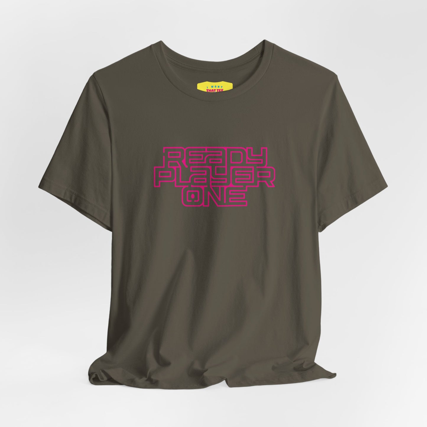 READY PLAYER ONE - STEVEN SPIELBERG'S MOVIE (Pink text, Unisex Softstyle T-Shirt)