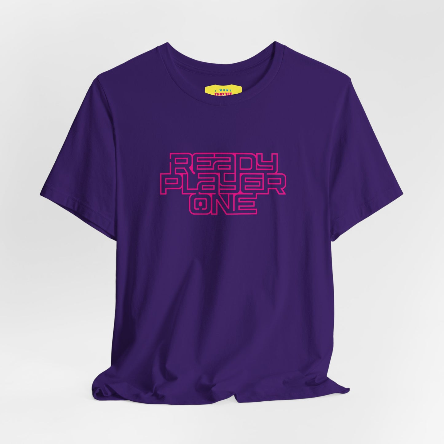 READY PLAYER ONE - STEVEN SPIELBERG'S MOVIE (Pink text, Unisex Softstyle T-Shirt)