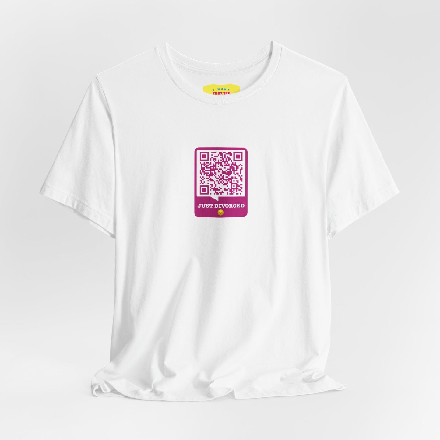 JUST DIVORCED - CELEBRATE QR JOKE (Unisex Softstyle T-Shirt)