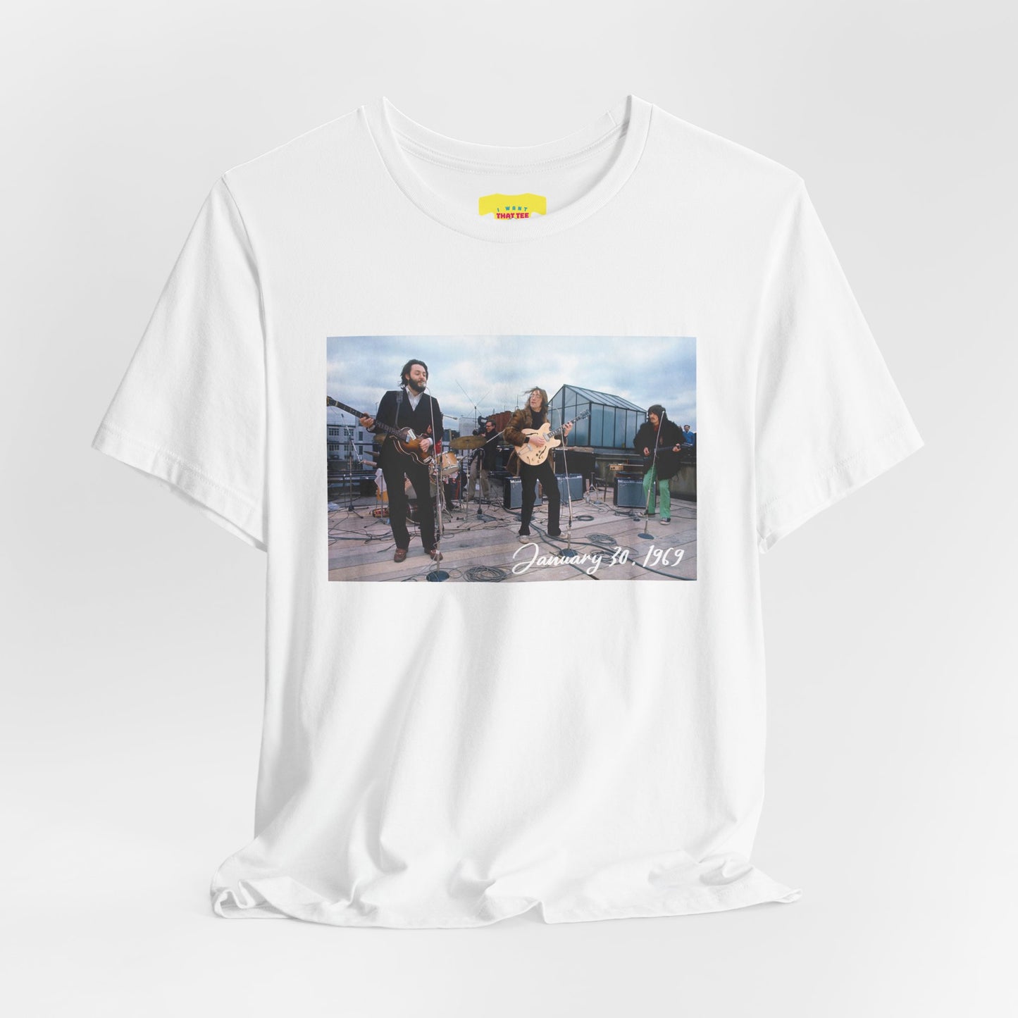 BEATLES ROOFTOP CONCERT (Unisex Softstyle T-Shirt)