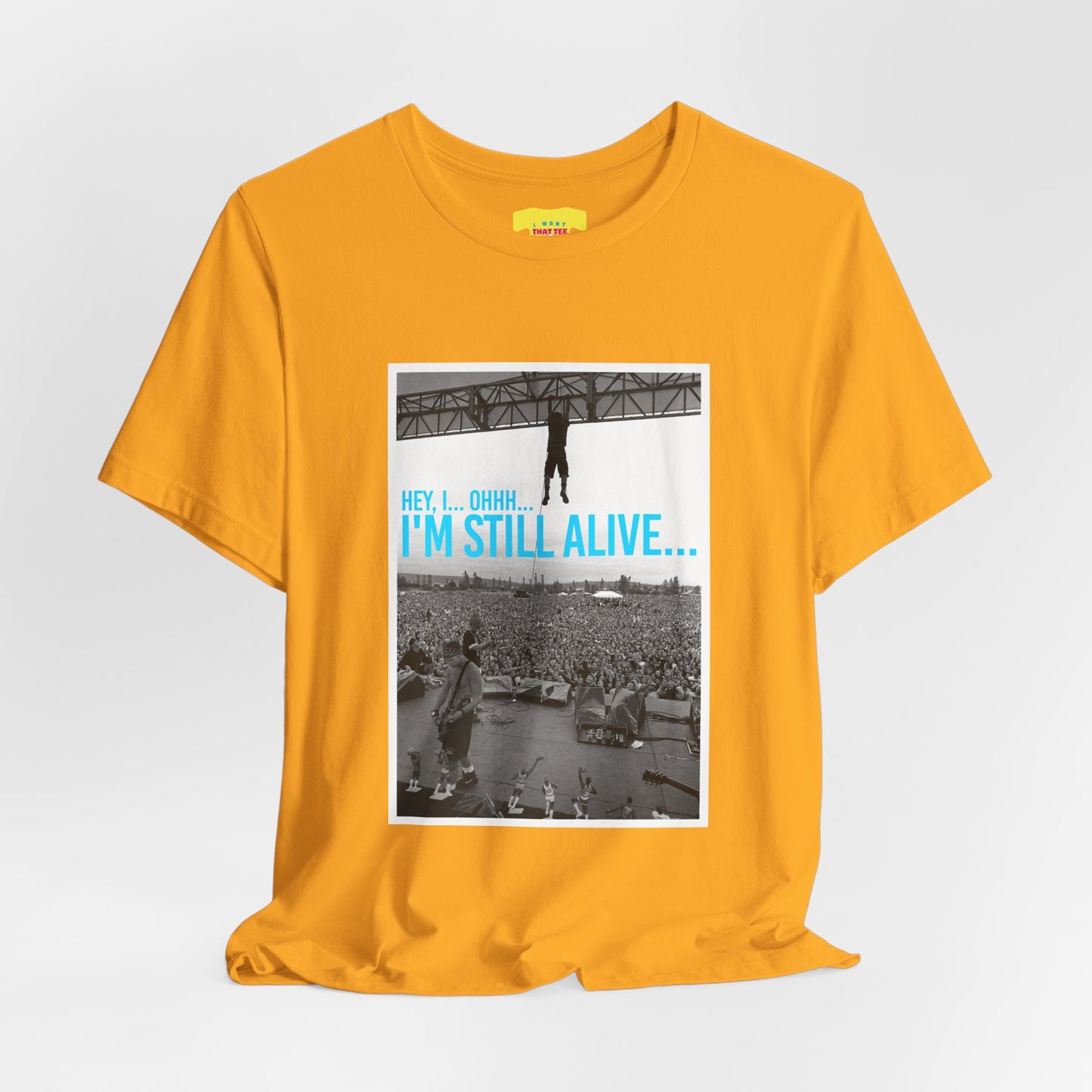 I'M STILL ALIVE - PEARL JAM (Unisex Softstyle T-Shirt)