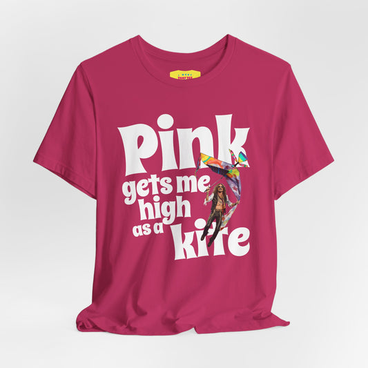 PINK GETS ME HlGH AS A KITE - AEROSMlTH LYRICS (Unisex Jersey Short Sleeve Tee)