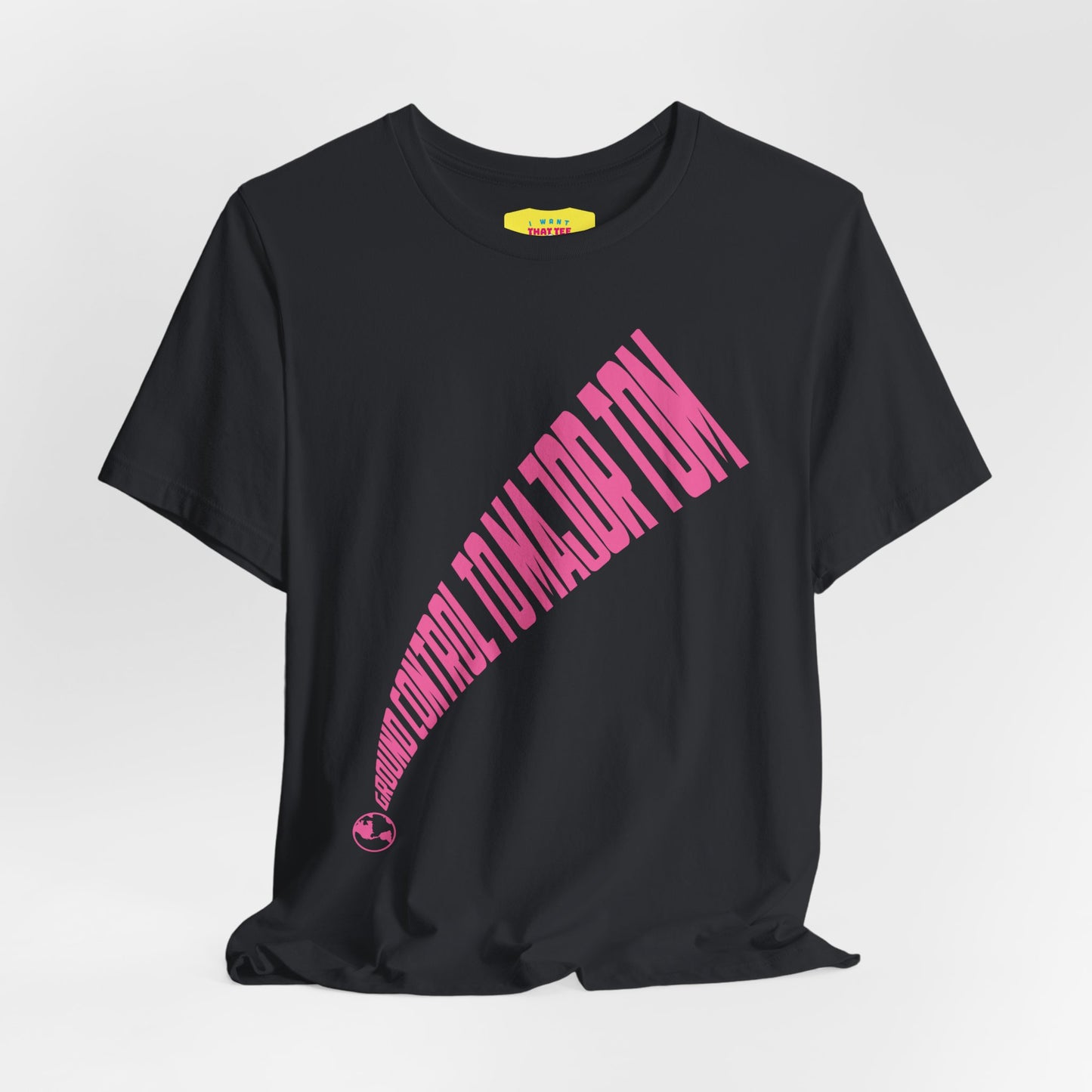 GROUND CONTROL TO MAJOR TOM (Pink text, Unisex Softstyle T-Shirt)