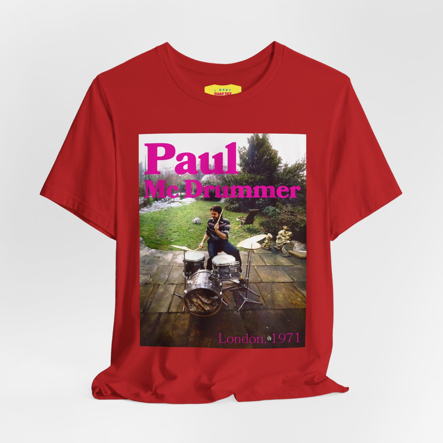 PAUL MC DRUMMER - PAUL MC CARTNEY AT DRUMS (Unisex Jersey Short Sleeve Tee)